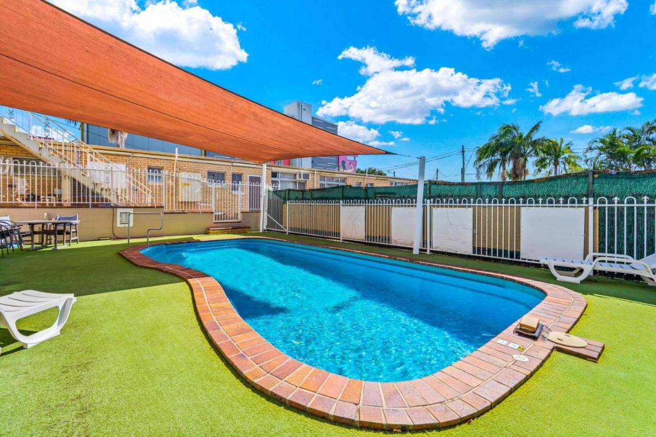 Paramount Motel Brisbane Buitenkant foto